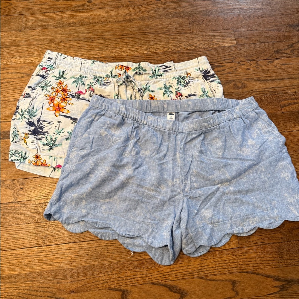 Old Navy Light Blue Casual Shorts and floral summer design drawstring shorts